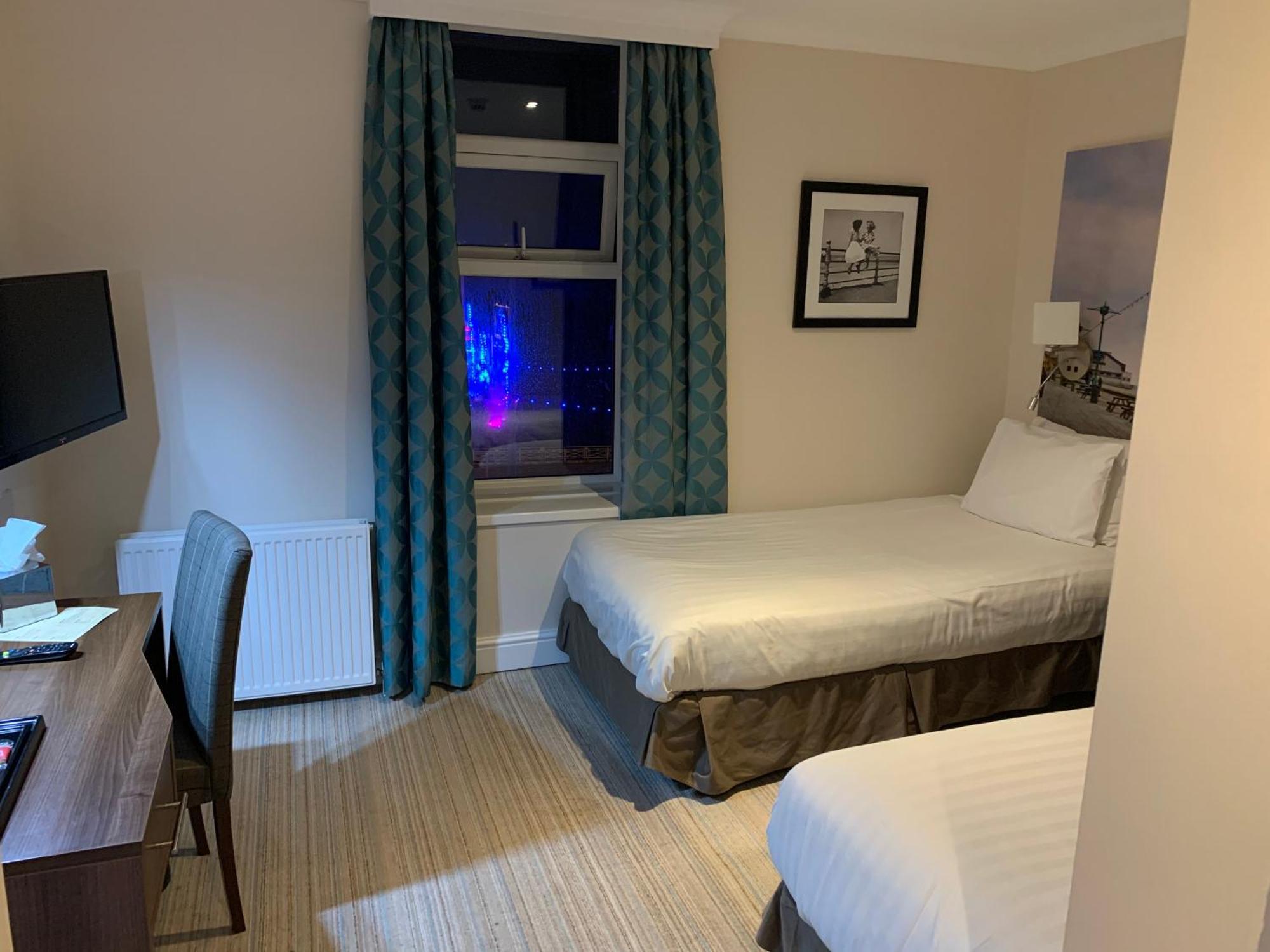 Best Western Carlton Hotel Блекпул Стая снимка